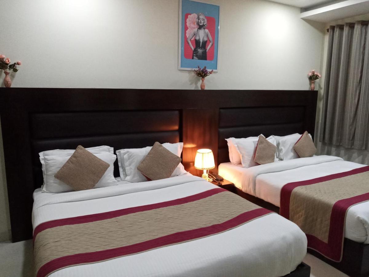 Vivah Residency Hotel Nuova Delhi Esterno foto